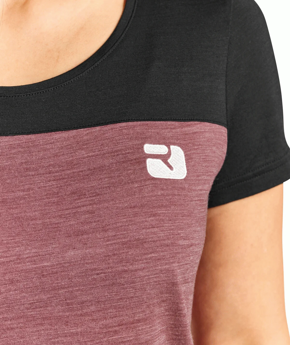150 COOL LOGO TS W - Image 6